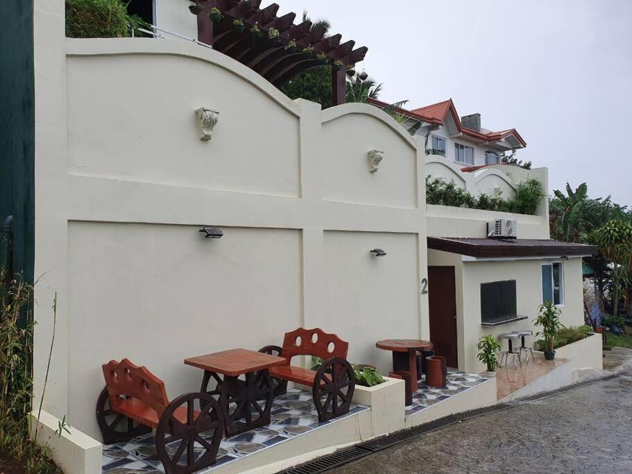 Avana Hills Tagaytay Villa Tagaytay City Exterior foto