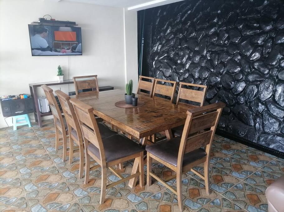 Avana Hills Tagaytay Villa Tagaytay City Exterior foto