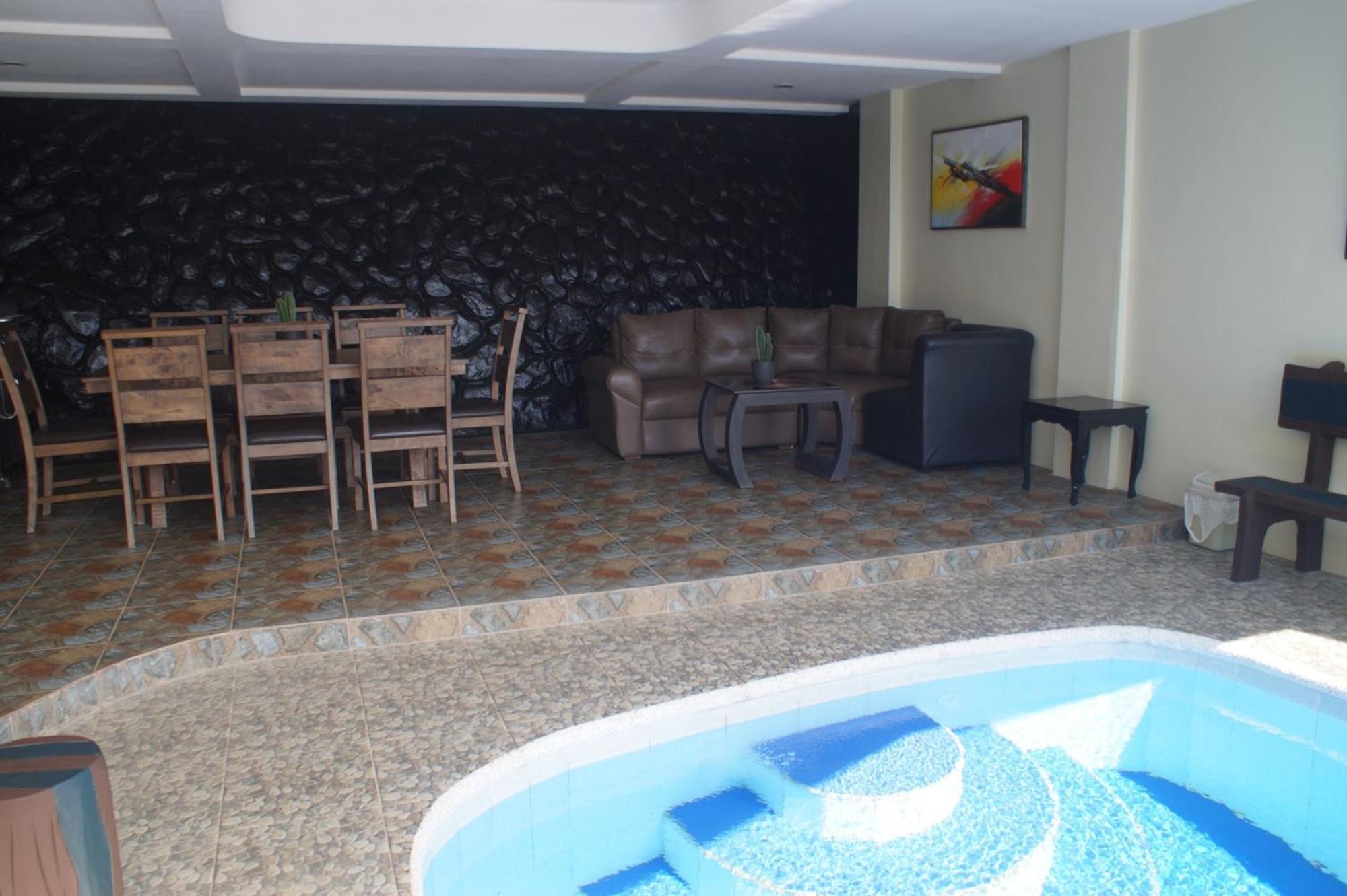 Avana Hills Tagaytay Villa Tagaytay City Exterior foto