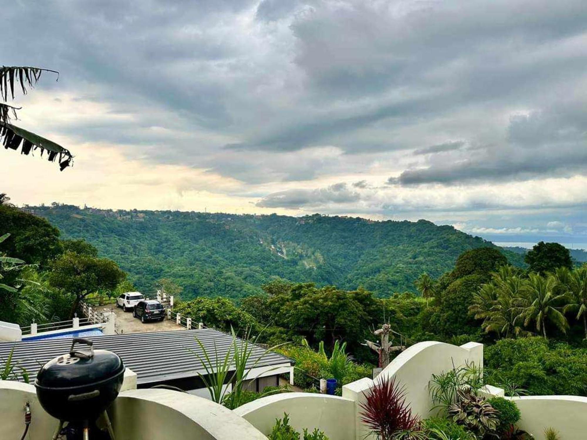 Avana Hills Tagaytay Villa Tagaytay City Exterior foto
