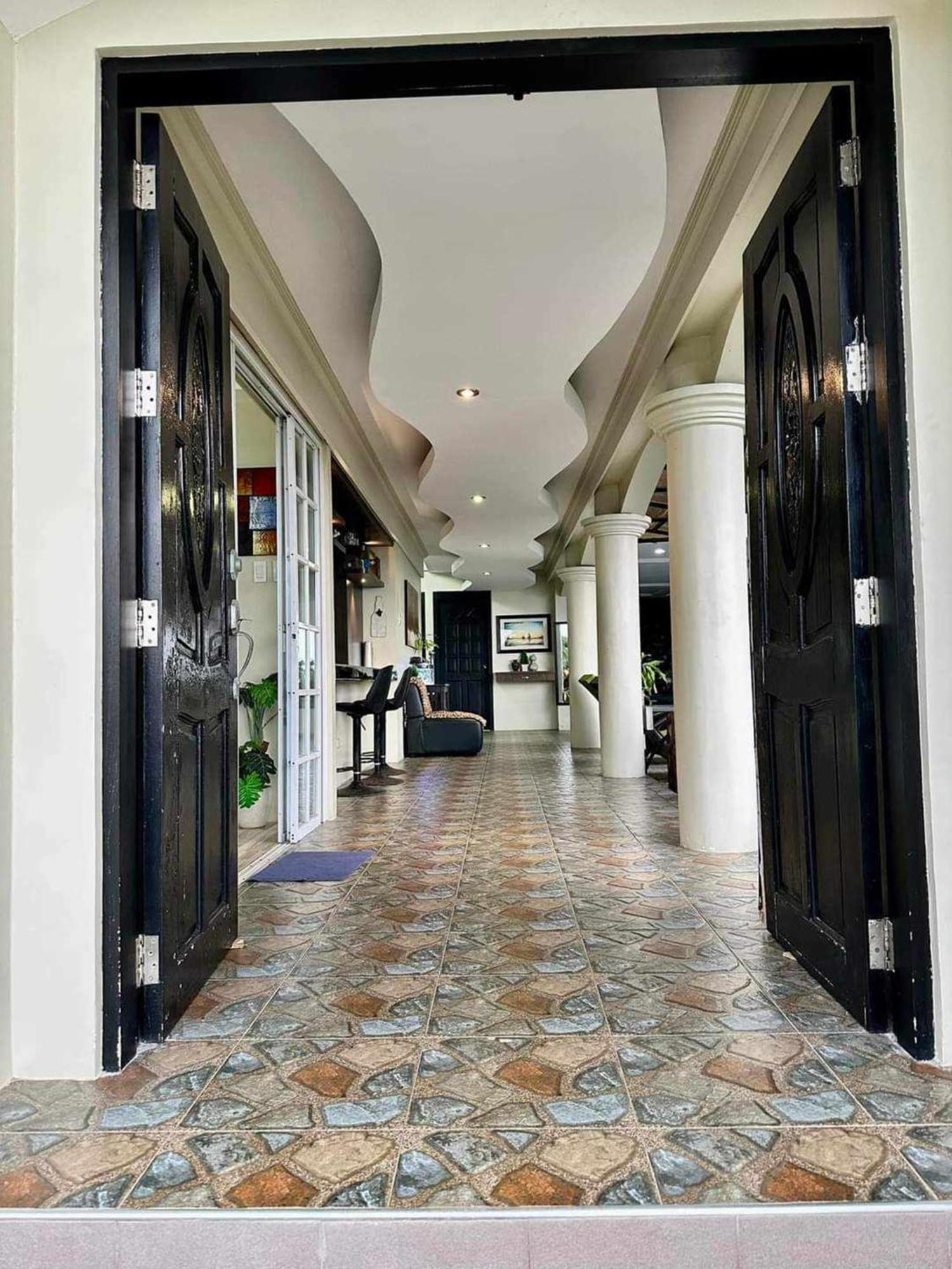 Avana Hills Tagaytay Villa Tagaytay City Exterior foto